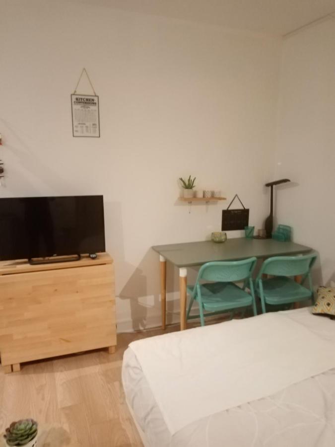 Bourg en Bresse / Studio Hyper Centre Appartement Buitenkant foto